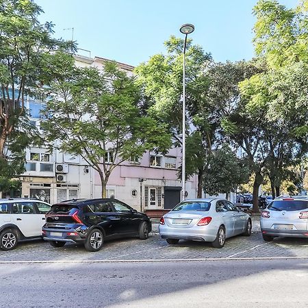 Vita Portucale ! Moscavide Casa Branca W/ Terrace Lisboa Dış mekan fotoğraf